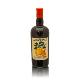 Flasche mit Orangenlikör